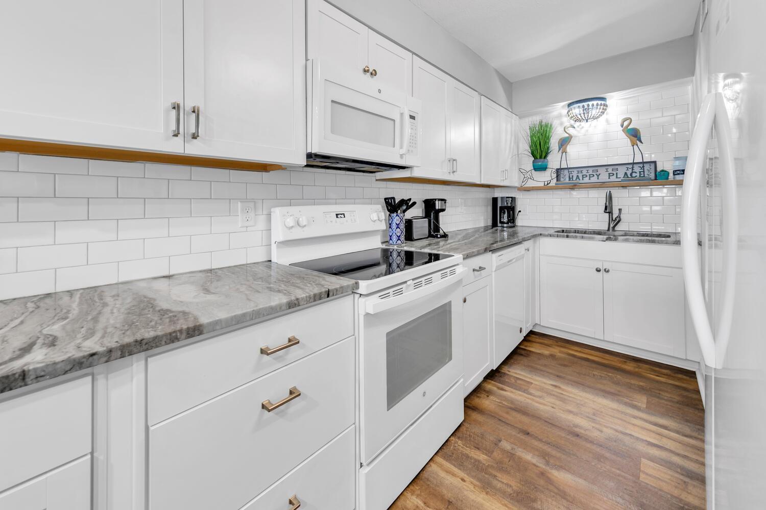 Regency Towers 1204 By Emerald Coast Retreats *