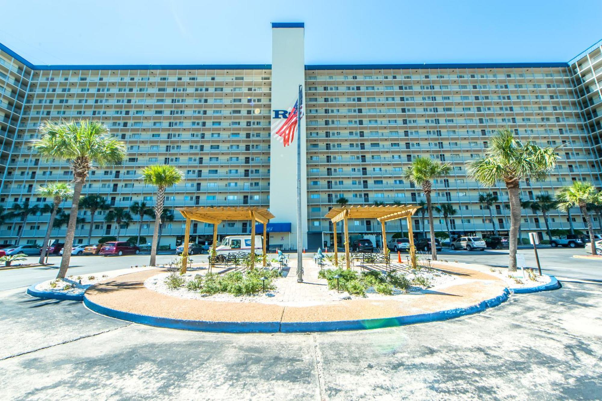 Regency Towers 1204 By Emerald Coast Retreats * Panama City Beach